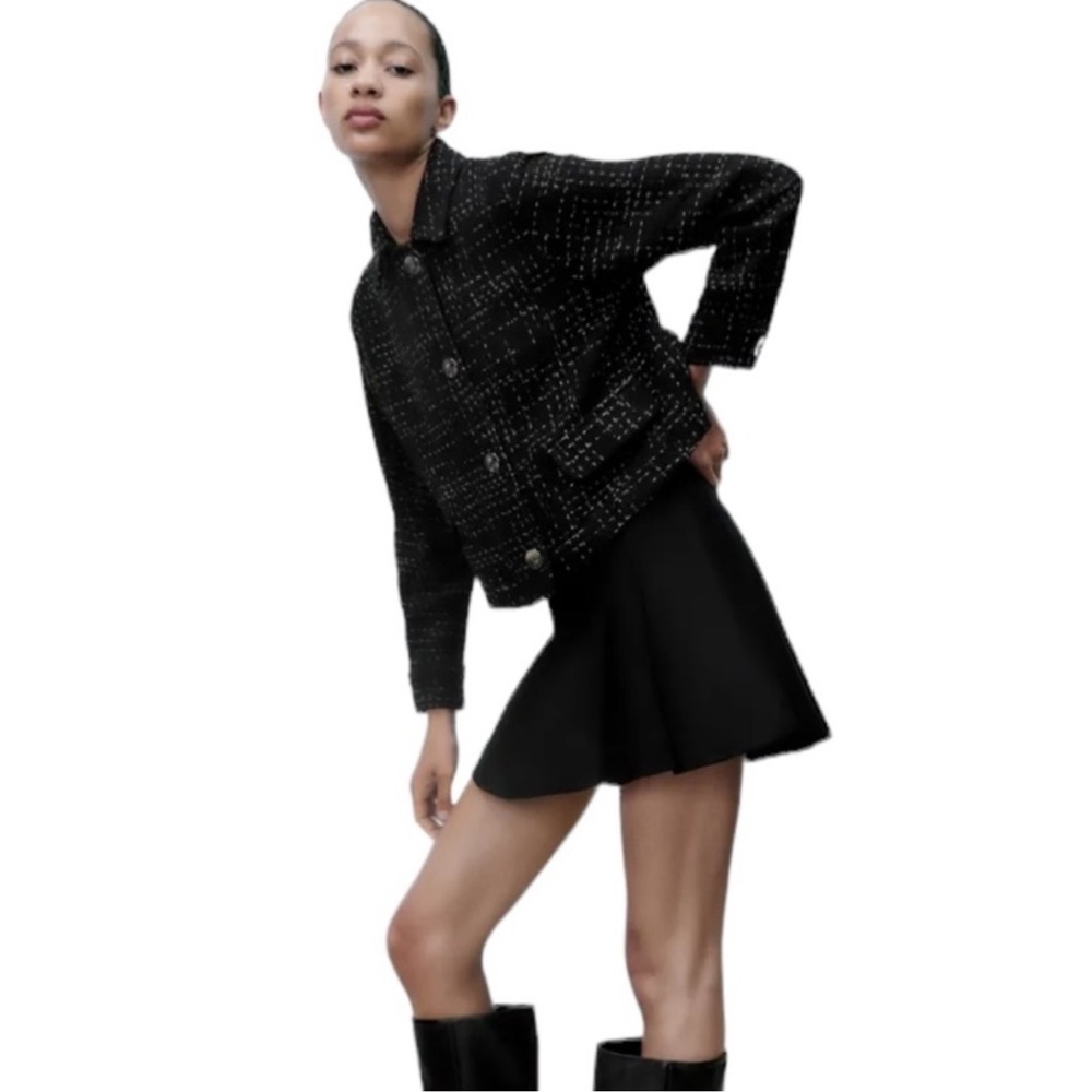 Zara NWT Black and White Tweed Zipper and Button Jacket Size Small